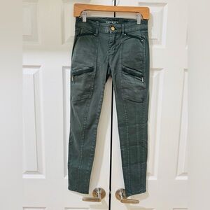 White House Black Market The Skinny Ankle Olive Green. Size 00